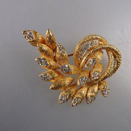 Neugablonz: Brosche Blütenzweig Strass um 1960 (36649)