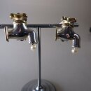 Neugablonz: Paar kuriose Ohrclips Wasserhahn (36701)