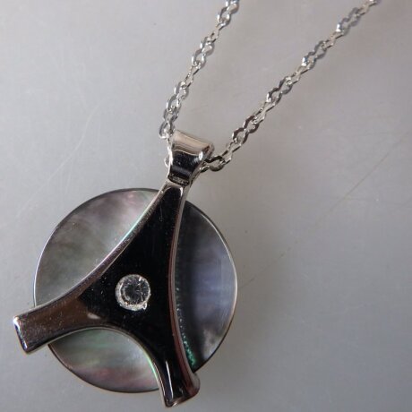 Neugablonz: Collier Perlmut brillanter Strass (36707)