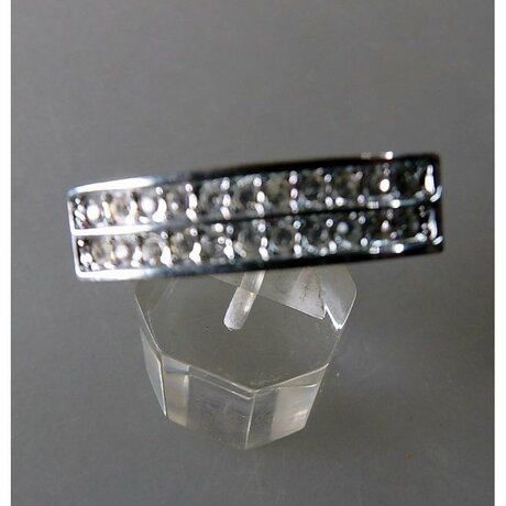 Marke Pedroni Neugablonz: Eleganter Damenring (36716)