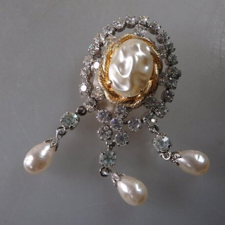 Neugablonz: Brosche Perlen und Strass (35710)