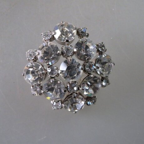 Neugablonz: Gewölbte Brosche Strass (35720)