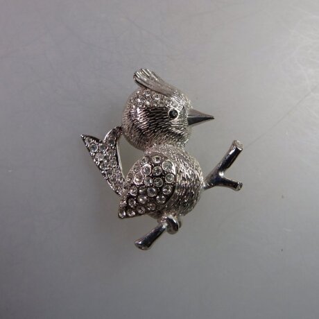 Neugablonz: Brosche Vogel bzw. Spatz Strass (35899)
