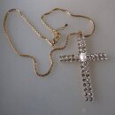 Neugablonz: Prächtiger Anhänger Kreuz mit Kette Strass (36000)