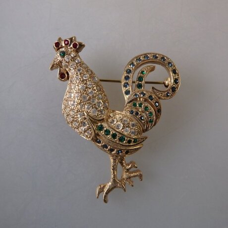 Neugablonz: Brosche Hahn farbiger Strass (36017)