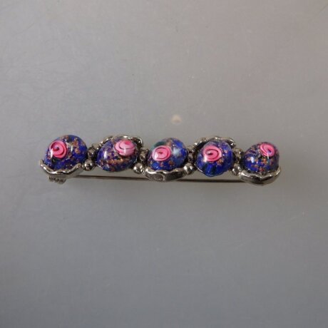 Neugablonz: Trachten-Stabbrosche Blüten Glas Cabochons (36055)