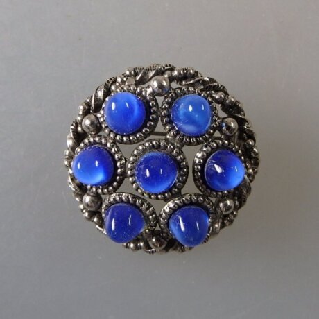 Neugablonz: Runde Brosche Saphir-Cabochons (36067)