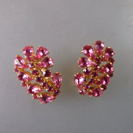 Neugablonz: Paar Ohrclips rosa Strass alter Stil um 1925 (36181)