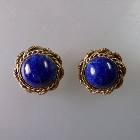 Neugablonz: Paar Ohrclips Lapislazuli Cabochon um 1950 (36185)
