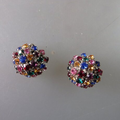 Neugablonz: Paar runde Ohrclips Strass um 1950 (36298)