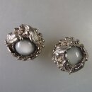 Neugablonz: Paar opulente Ohrclips grosser Mondstein um 1950 (36335)
