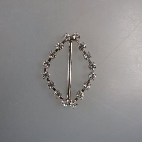 Neugablonz: Gürtelschnalle Raute Strass alter Stil um 1925 (36359)
