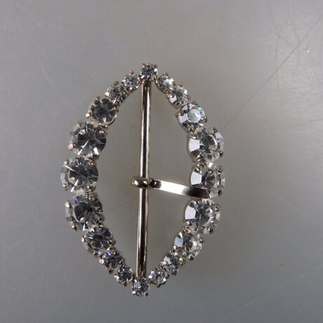 Neugablonz: Ovale Gürtelschnalle Strass alter Stil um 1925 (36391)