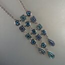 Neugablonz: Modernes Collier blauer Strass (36509)