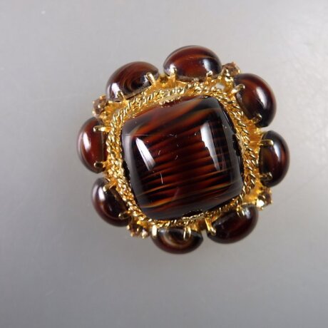 Neugablonz: Mächtige Brosche Tigeraugen Cabochons (36597)