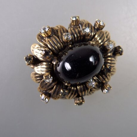 Neugablonz: Grosse opulente Brosche im alten Stil um 1935 (36599)