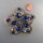 Neugablonz: Grosse Brosche blauer und weisser Strass (36605)
