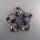 Neugablonz: Grosse Brosche blauer und weisser Strass (36605)